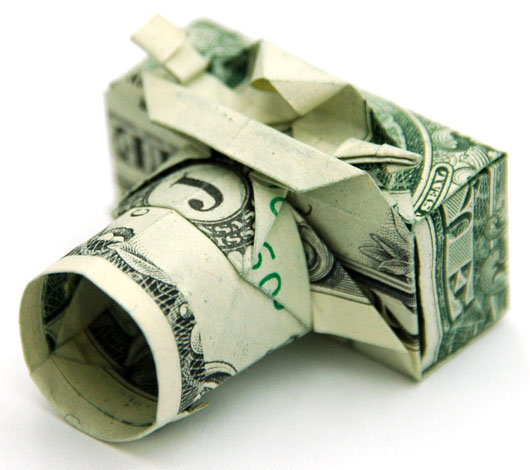 laughingsquid:

Origami Compact Camera Created With a One Dollar Bill