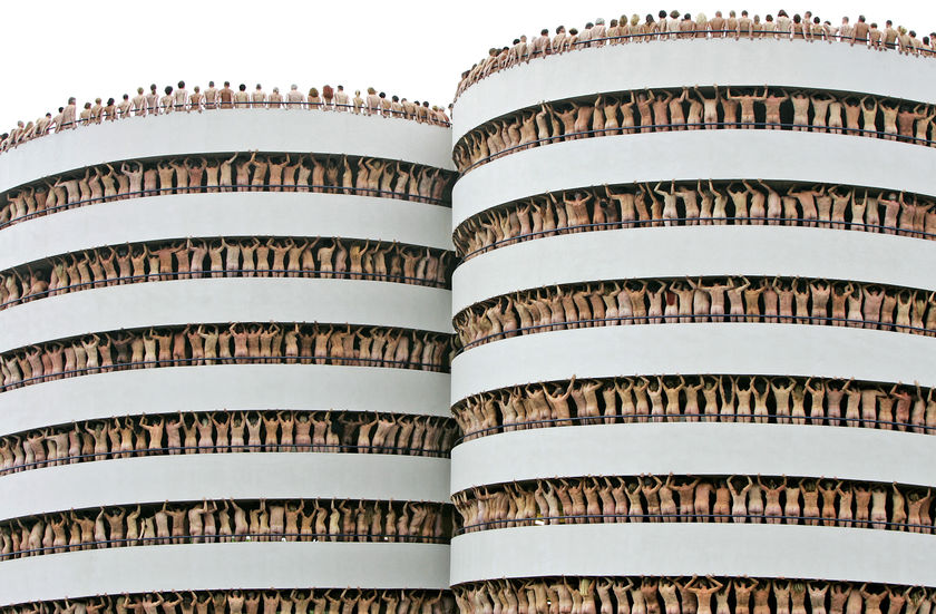 architizer:

julienfoulatier:

Performance by Spencer Tunick.

We keep “joking” that the best way to get people to look at architecture is to put naked people on it. 