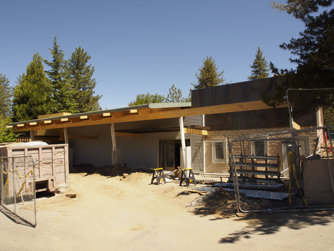 07-idyllwild_under-construction.JPG