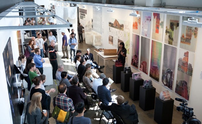 A fairly standard setting of a Crit. This one happens to be at sci-arc. Click to embiggen.
